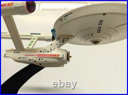 Star Trek USS Enterprise Lighted Figurine Featuring The Voice Of Shatner Music Star Trek USS Enterprise Lighted Figurine Featuring The Voice Of Shatner Music