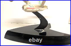 Star Trek USS Enterprise Lighted Figurine Featuring The Voice Of Shatner Music Star Trek USS Enterprise Lighted Figurine Featuring The Voice Of Shatner Music