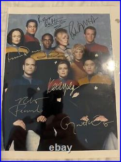 Star Trek Voyager Cast Autographed Signed 8x10 Original Rare Find Not A Reprint Star Trek Voyager Cast Autographed Signed 8x10 Original Rare Find Not A Reprint