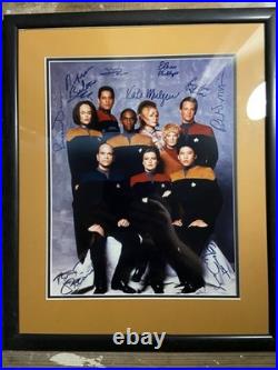 Star Trek Voyager Original Cast Signed Framed Photo Genuine Autographs