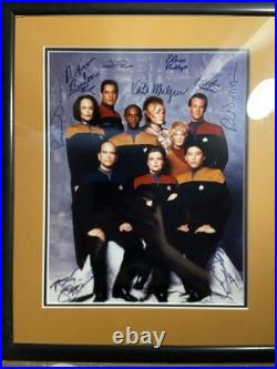 Star Trek Voyager Original Cast Signed Framed Photo Genuine Autographs