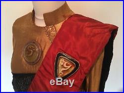 Star Trek Vulcan Robes And Hat Feature Film Screen Used Costume Female COA
