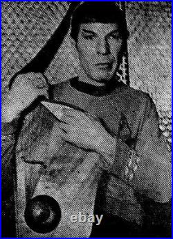 TV Guide 1967 Star Trek Spock Nimoy Kirk Shatner Regional EX/NM COA Rare