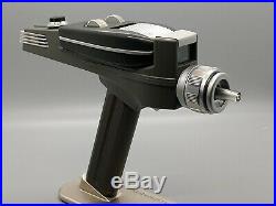 The Wand Company Original series Star Trek Phaser Remote control Prop Replica