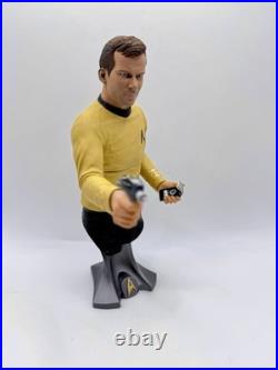 Titan Merchandise Star Trek Captain James T Kirk Bust