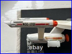 USS ENTERPRISE DINKY STAR TREK 1976 with shuttle, photons and original box