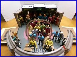 Used Star Trek Original Series, Ds9, Tng, Enterprise Bridge Huge 37 Figure Set