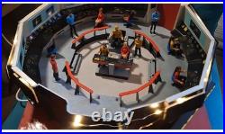 Vintage 1991'amt' Ertl'star Trek' Enterprise Command Bridge + Figures Complete