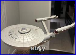 Vintage Star Trek USS Enterprise NCC-1701 Light Up Lamp-Rare No Base