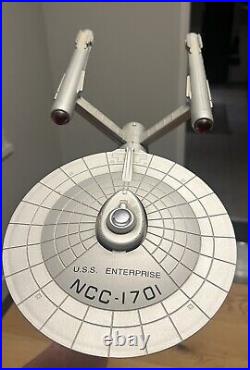 Vintage Star Trek USS Enterprise NCC-1701 Light Up Lamp-Rare No Base