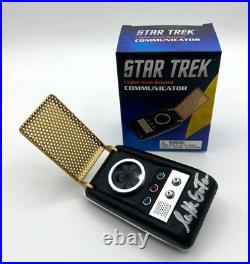 WILLIAM SHATNER Cap Kirk Signed Star Trek Classic Communicator COA & PICTURES
