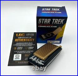 WILLIAM SHATNER Cap Kirk Signed Star Trek Classic Communicator COA & PICTURES