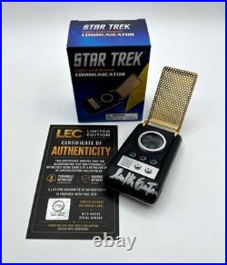 WILLIAM SHATNER Cap Kirk Signed Star Trek Classic Communicator COA & PICTURES