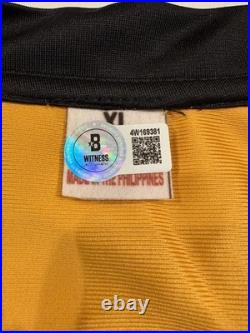 William Shatner Signed Star Trek Captain Kirk Uniform Shirt Beckett BAS Witness