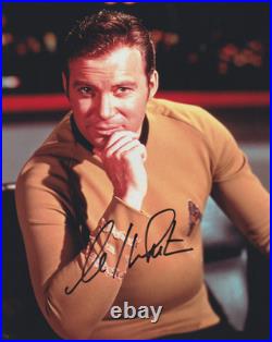 William Shatner Star Trek Signed 8x10 Color Photo Autograph Capt Kirk 1960s Tv